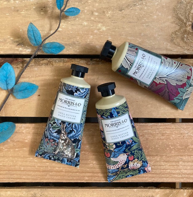 Smelling Good - 50% OFF