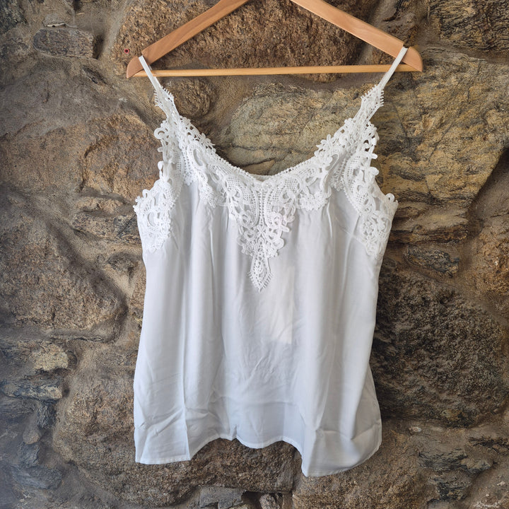 Anna Vest Top