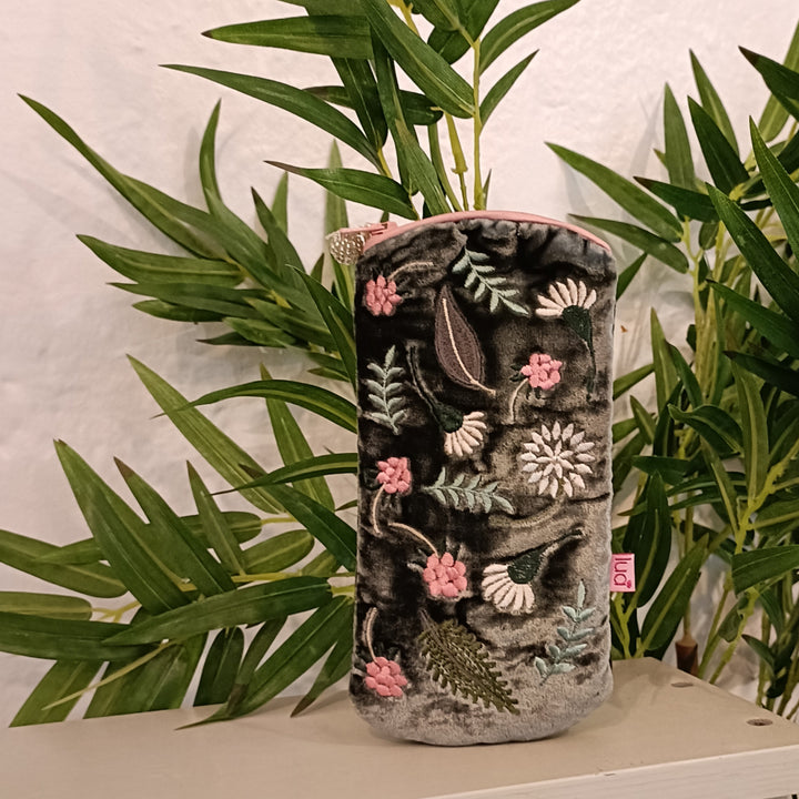 Folk Garden Glasses Purse