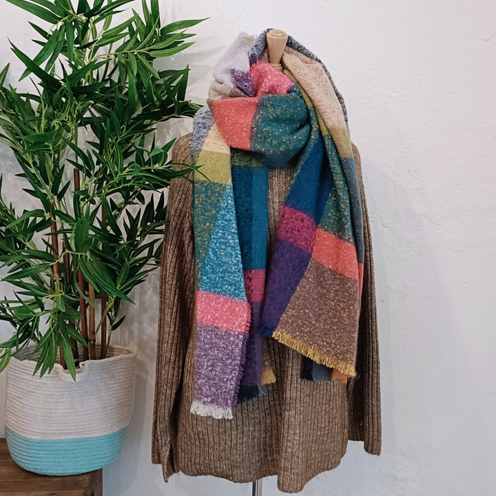 Tartan Frilled Scarf