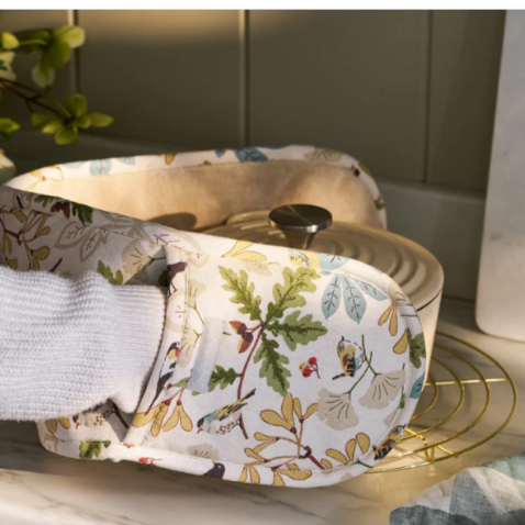 Orchard Birds Oven Glove