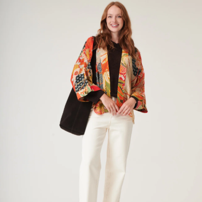 Fans Scarlet Kimono