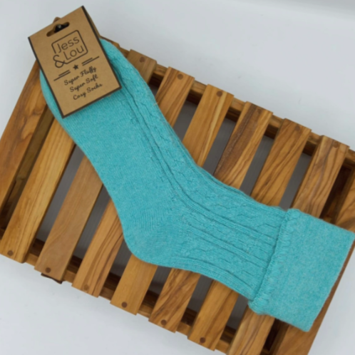 Pretty Cable Thick Knit Cuff Socks