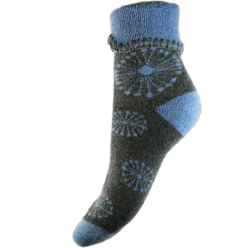 Flower Patterned Cuff Socks