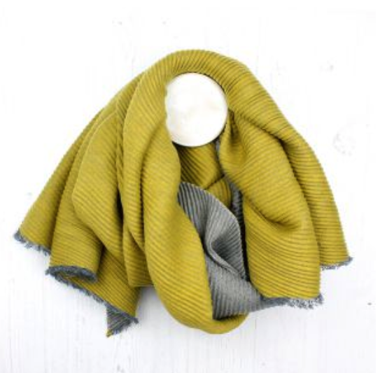 Soft Pleated Scarf