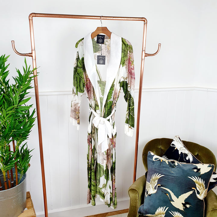 One Hundred Stars Passion Flower Gown