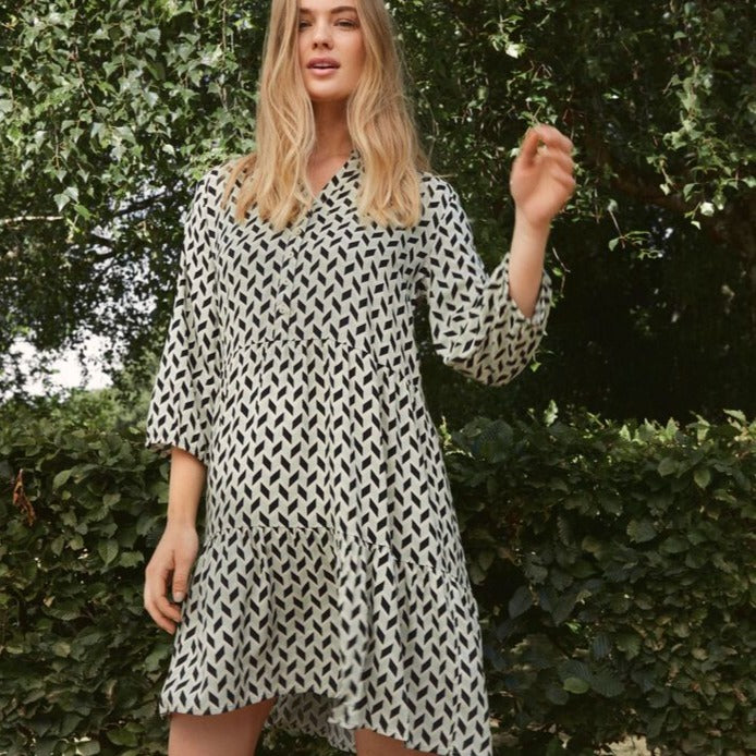 Joella  Midi Dress - Geo
