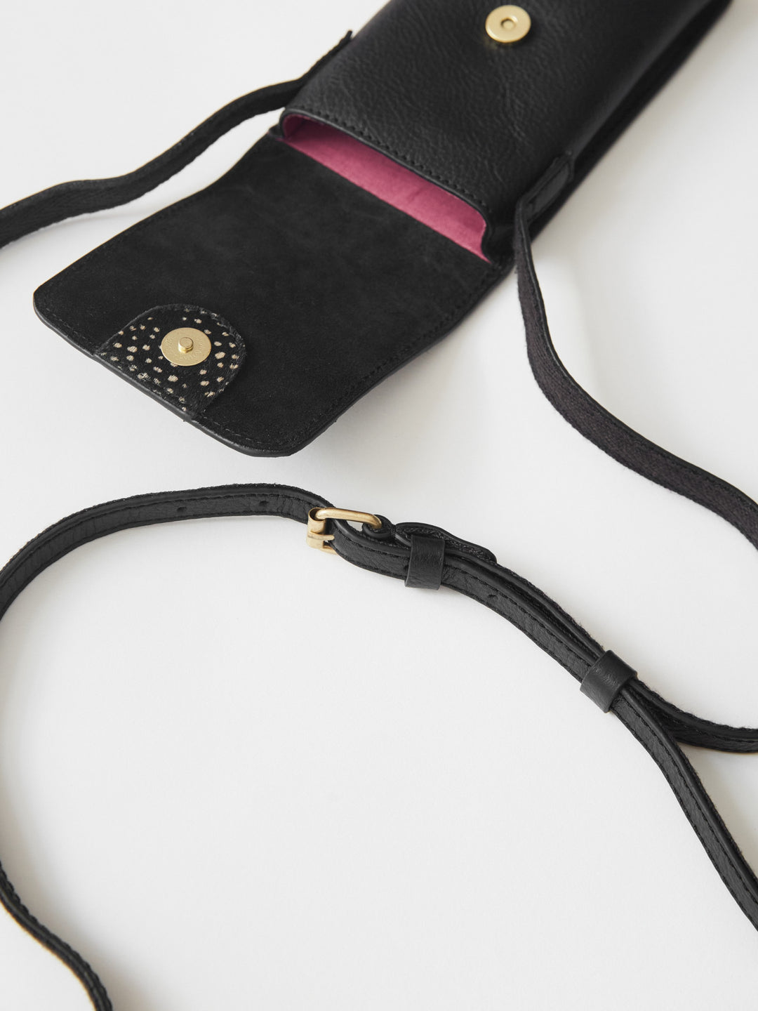 Carrie Leather Phone Bag