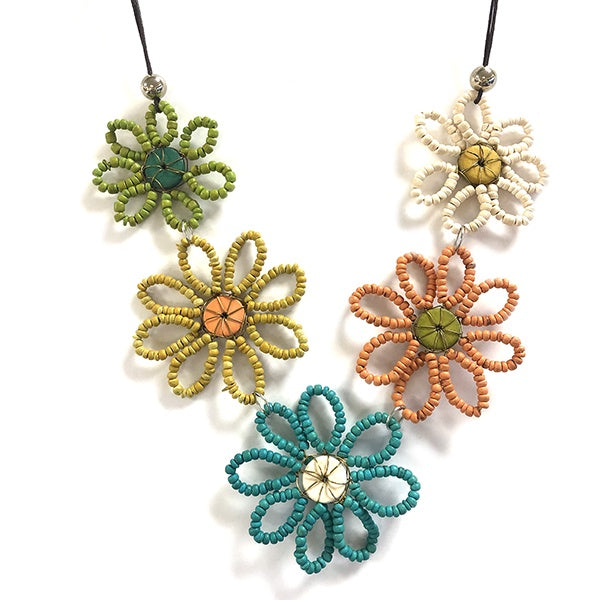Short Drop Pastel Bead Flower Necklace