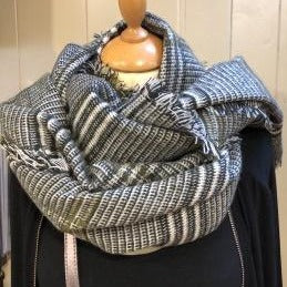 Bavisma Checked Scarf