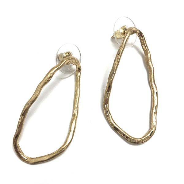 Hammered Gold Oval Stud