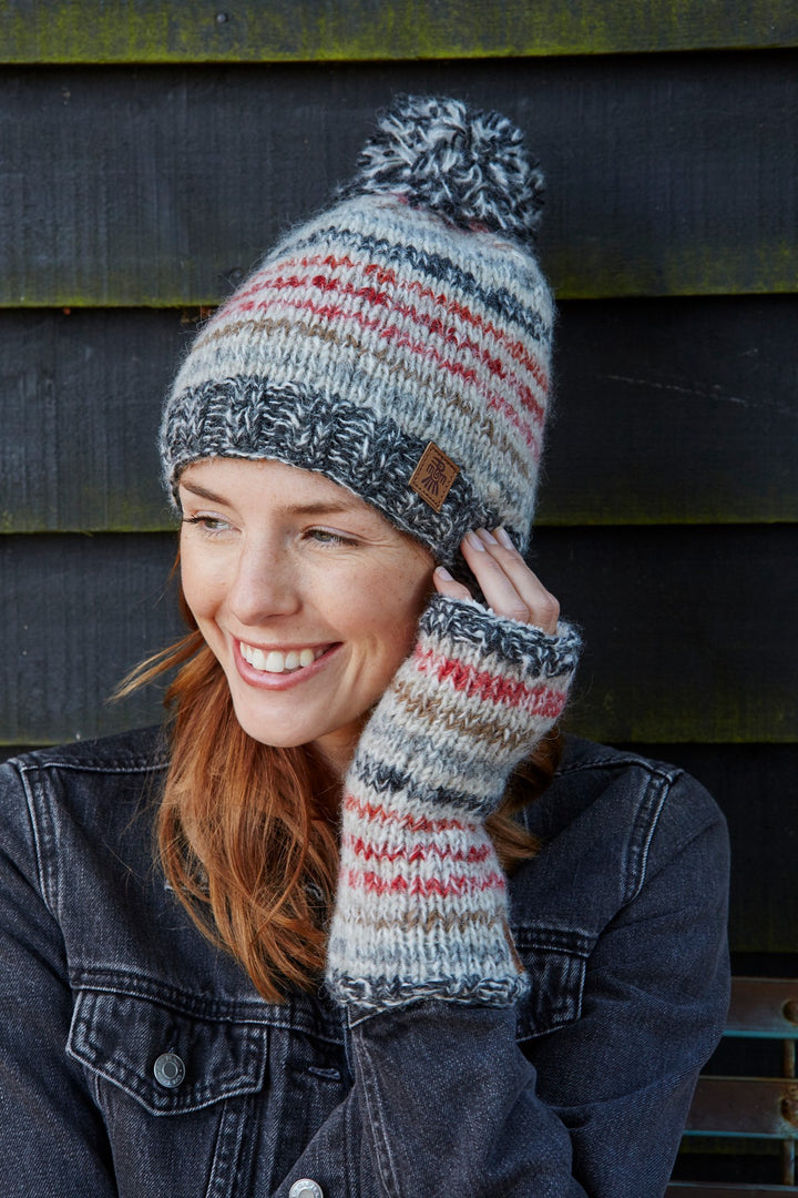 Langtang Bobble Beanie