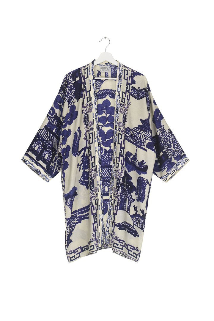 Giant Willow Collar Kimono