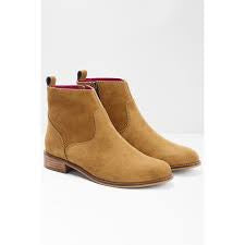 Amber Flat Western Ankle Boot