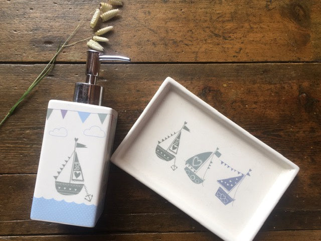 Ceramic Boat Bathroom Set