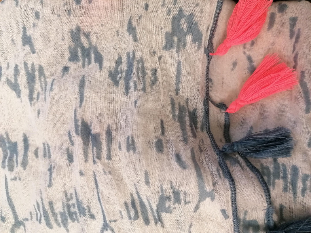 Scarf with Neon Tassels