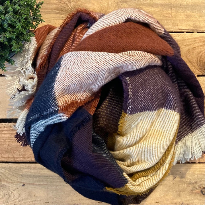 Bavipia Scarf