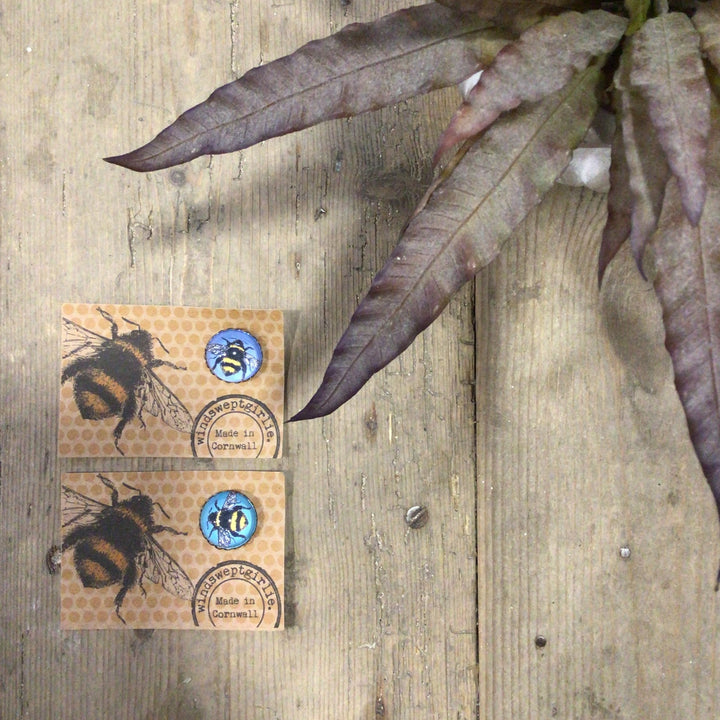 Bee Brooch