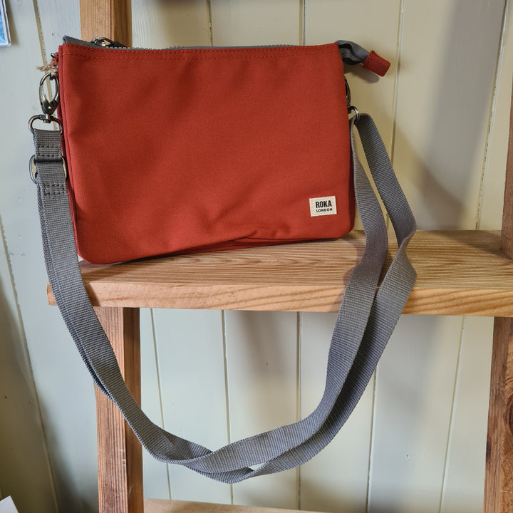 Carnaby XL Crossbody