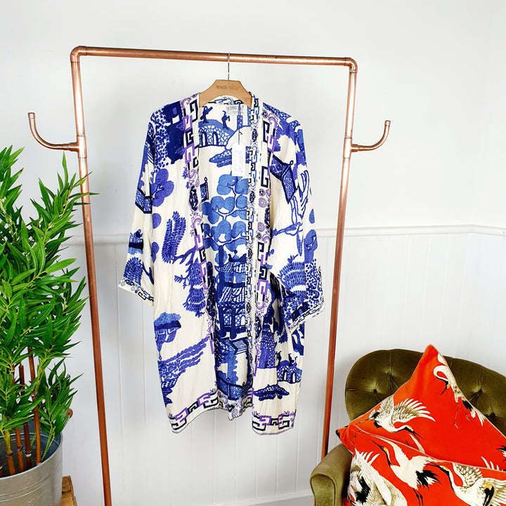Giant Willow Collar Kimono