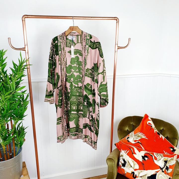 Giant Willow Collar Kimono