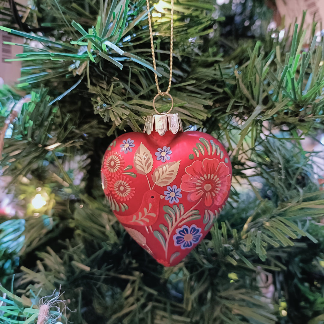 Folk Art Glass Heart