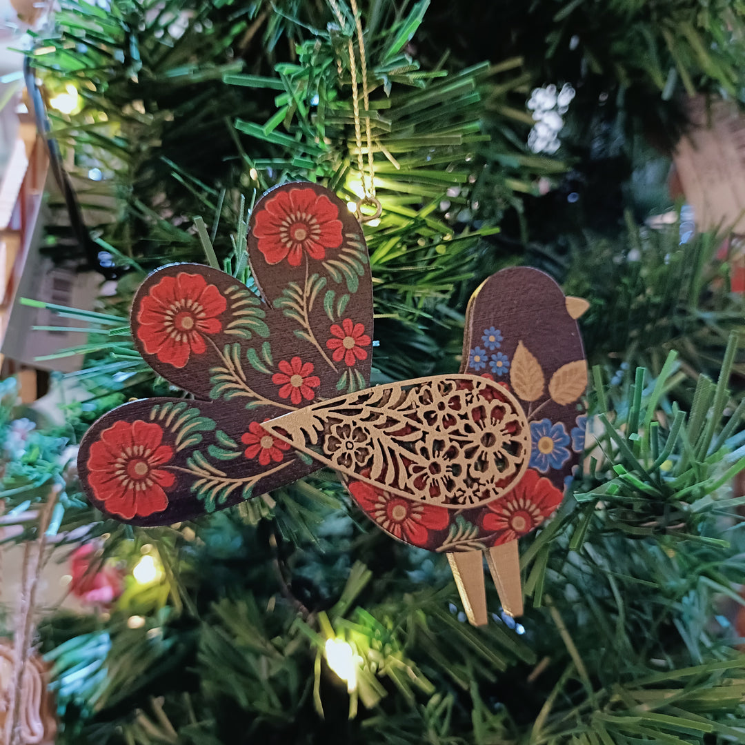 Folk Art Wood Fantail Bird