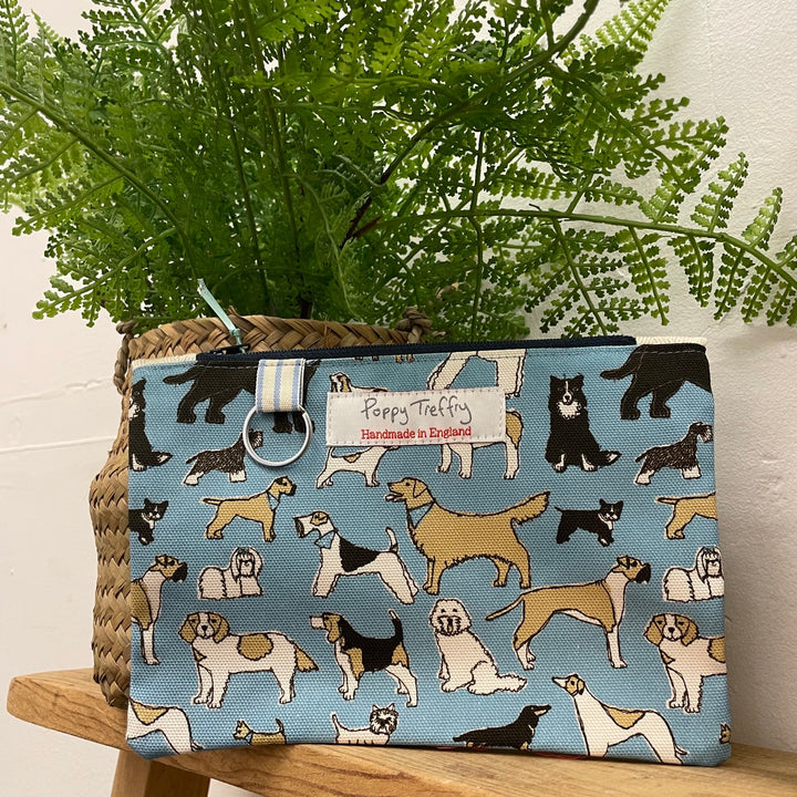 Flat Purse with Keyring