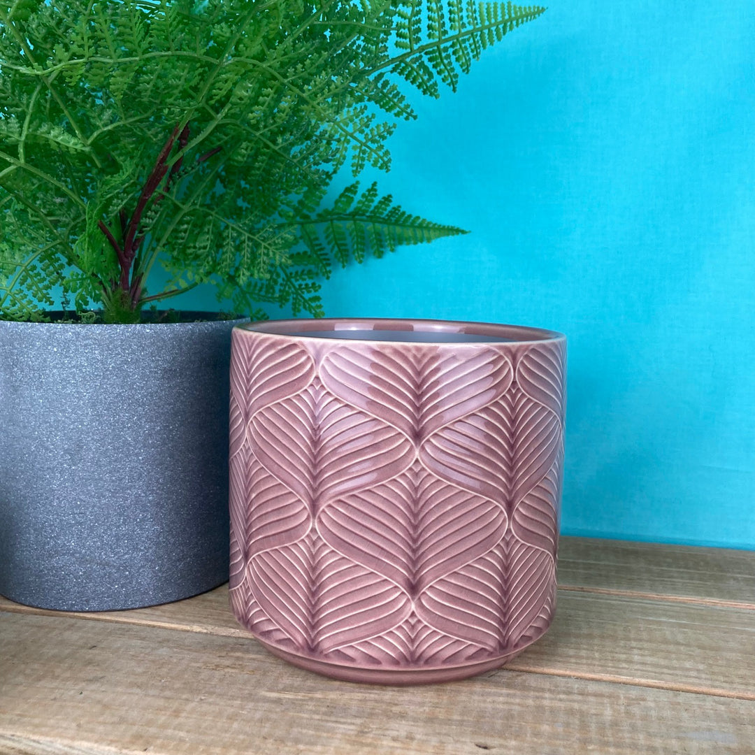 Dusky Mauve Wavy Ceramic Pot Cover - Small