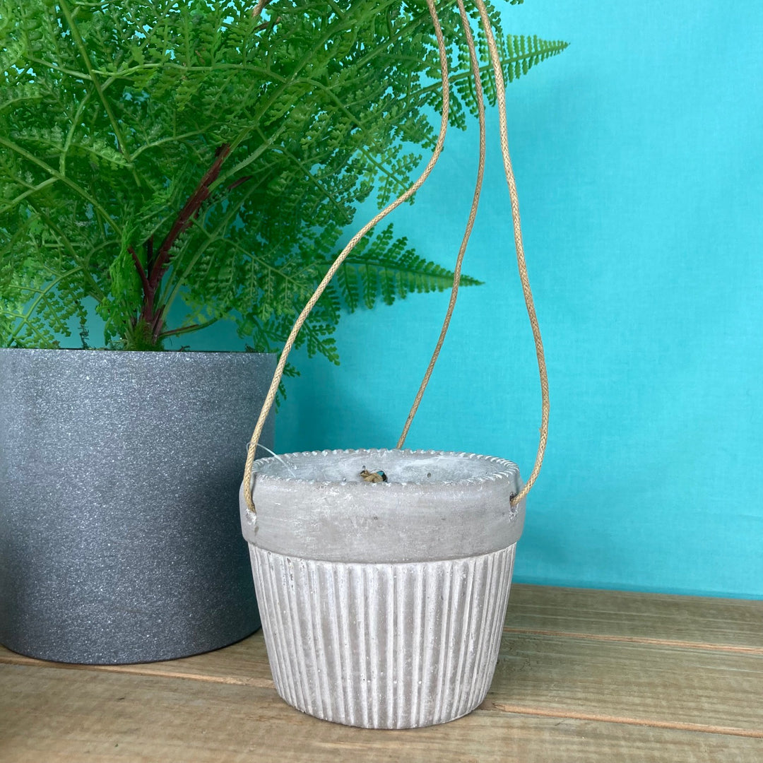 Striped Stone Effect Hanging Pot Cover - Small
