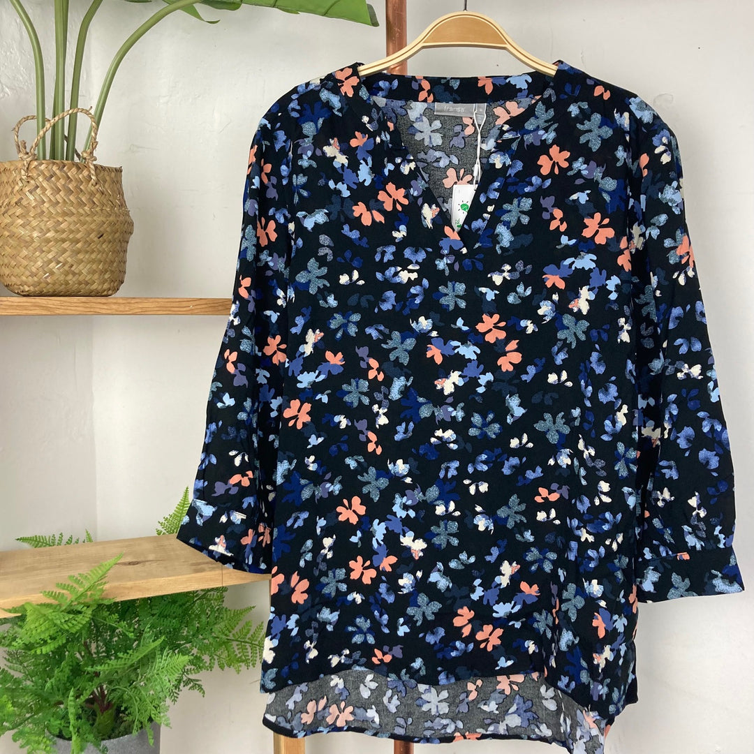 Flow Blouse