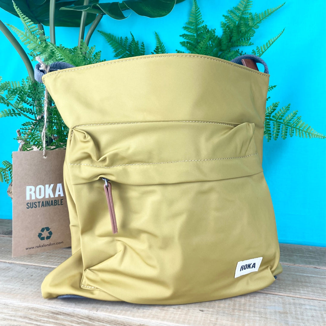 Roka Sustainable Nylon Kennington - Medium