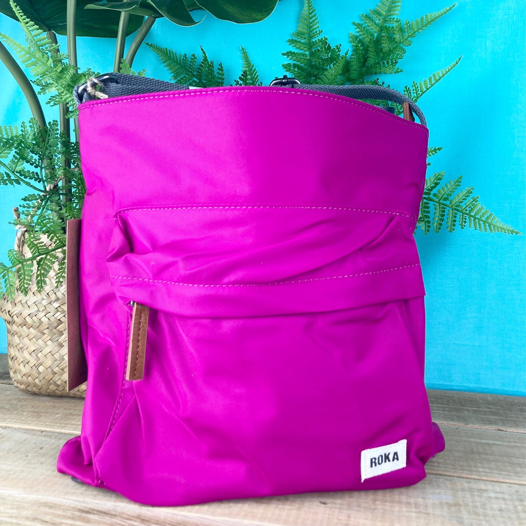 Roka Sustainable Nylon Kennington - Medium