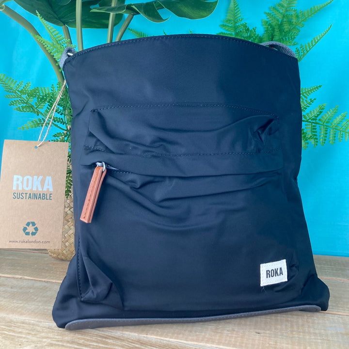 Roka Sustainable Nylon Kennington - Medium