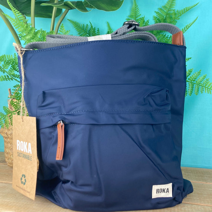 Roka Sustainable Nylon Kennington - Medium