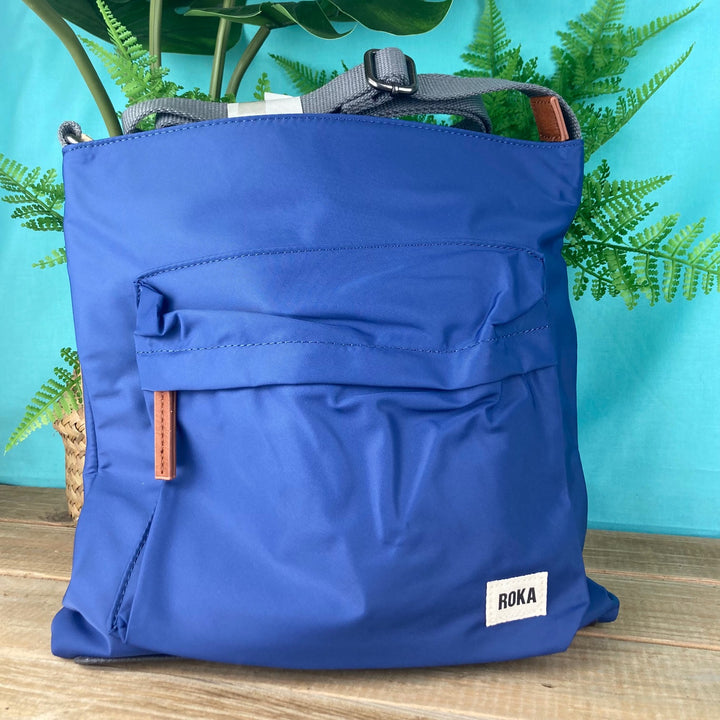 Roka Sustainable Nylon Kennington - Medium