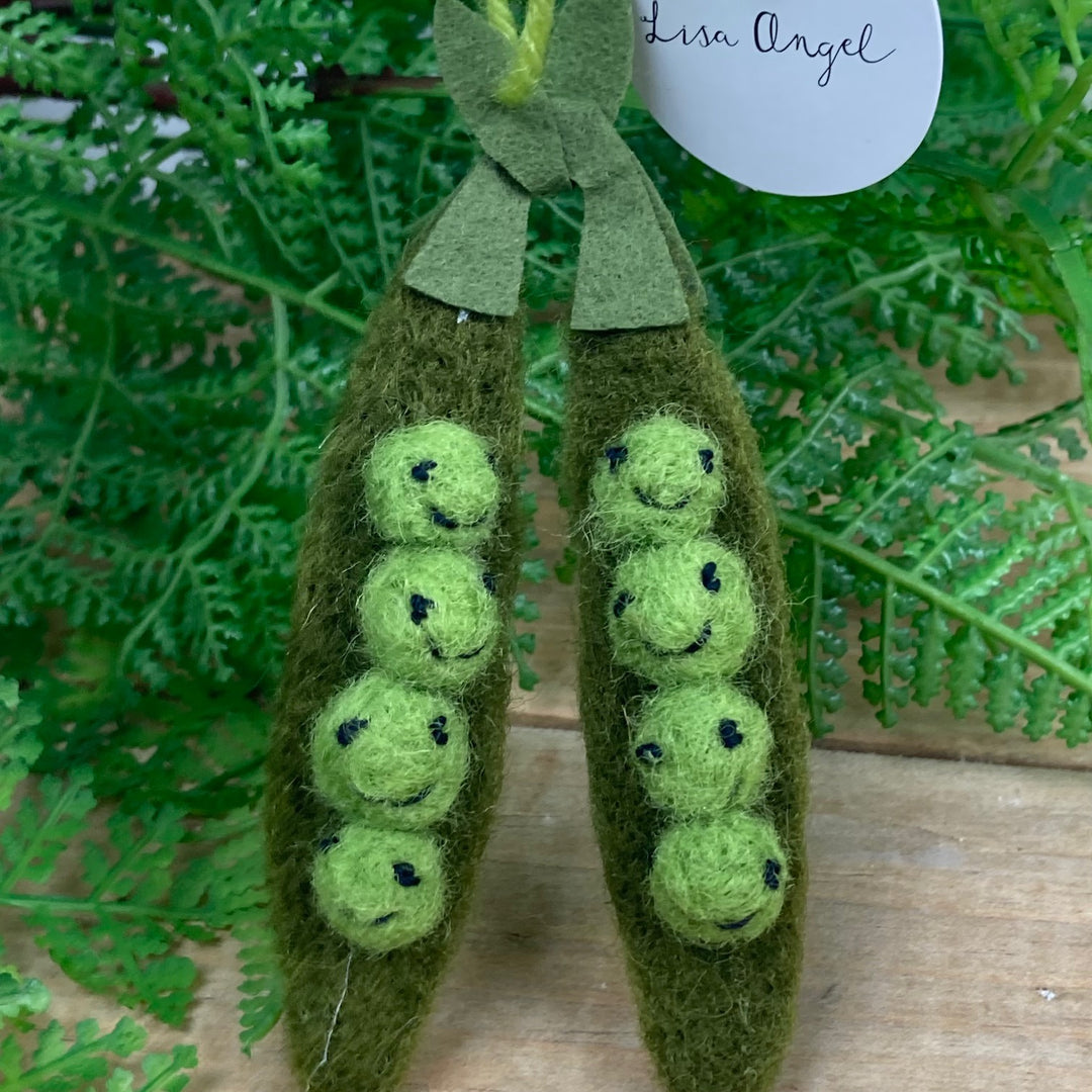 Felt Peas in a Pod Decoration
