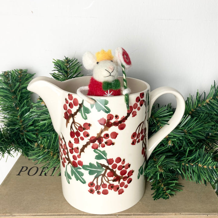 Hawthorn Berries Large Straight Jug
