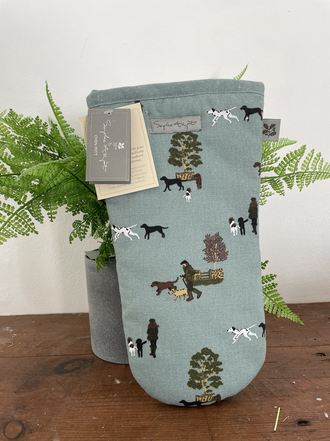Oven Mitt - Woodland Walks*