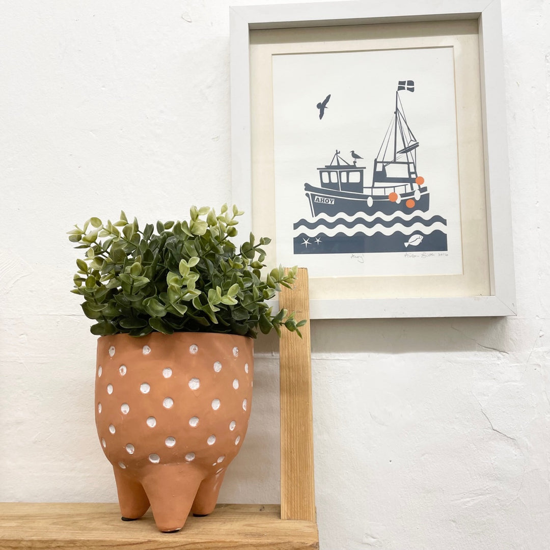 Spot Footed Pot Cover