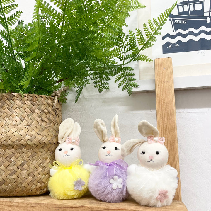 Pom Pom Bunny with Flower Decoration