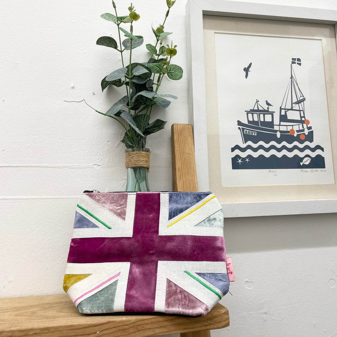 Union Jack Cosmetic Purse