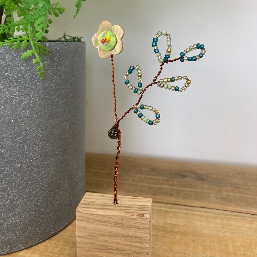 Yellow Ditsy Flower with Leaf Decoration