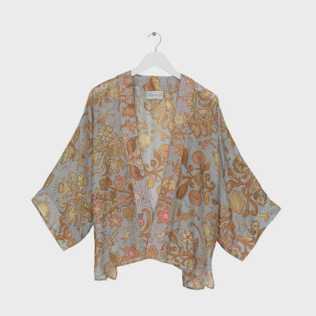 Tudor Rose Kimono