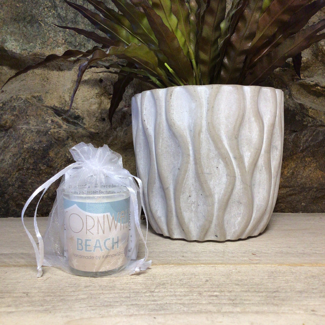 Miniature Candle in Organza Bag