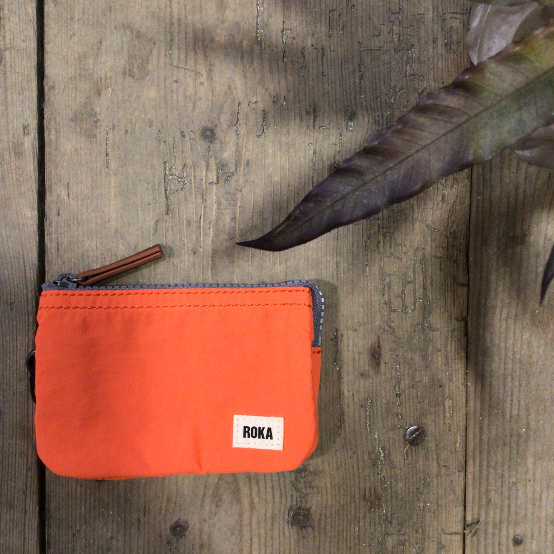 Carnaby Pouch Purse