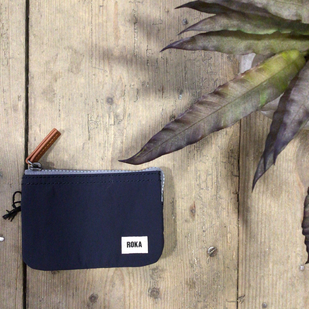 Carnaby Pouch Purse