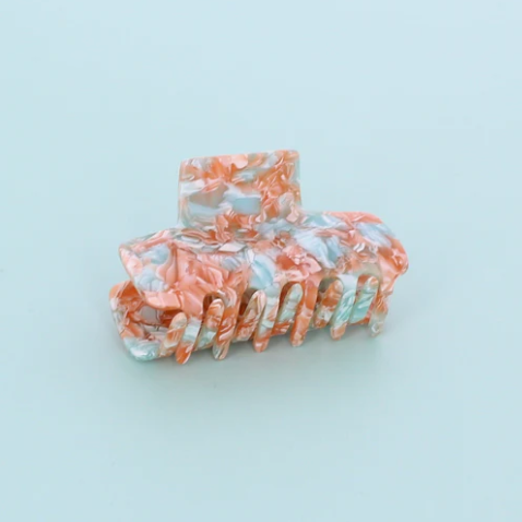 Milky Marble Medium Claw Clip