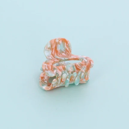 Milky Marble Small Claw Clip