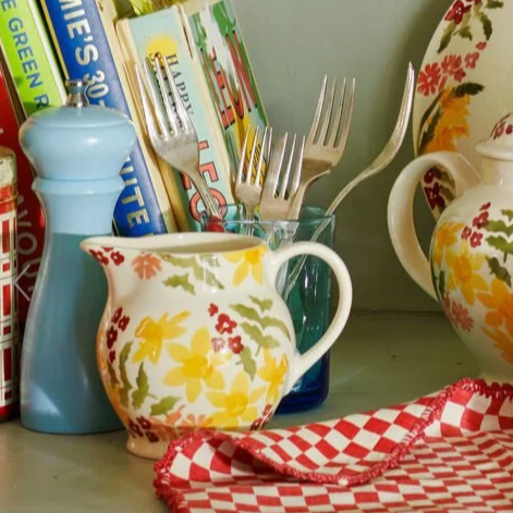 Wild Daffodils 1/2 Pint Jug